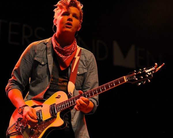 Brynjar Leifsson using Duesenberg Starplayer TV Electric Guitar