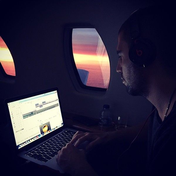 Dimitri Vegas & Like Mike using Sony Acid Pro 7