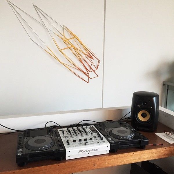 Flume using KRK VXT6 Active Studio Monitor