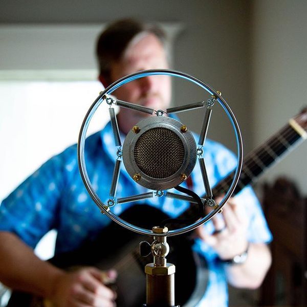 Guy Forsyth using Ear Trumpet Labs Myrtle