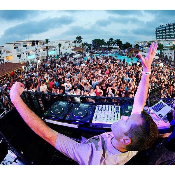 Kaskade using Pioneer DJM-900 Nexus Limited