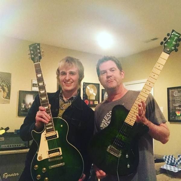 Keith Howland using Framus Panthera