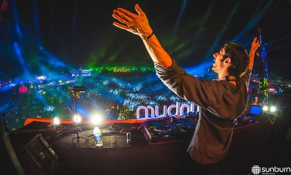 KSHMR using Sony MDR-V700 DJ Headphones