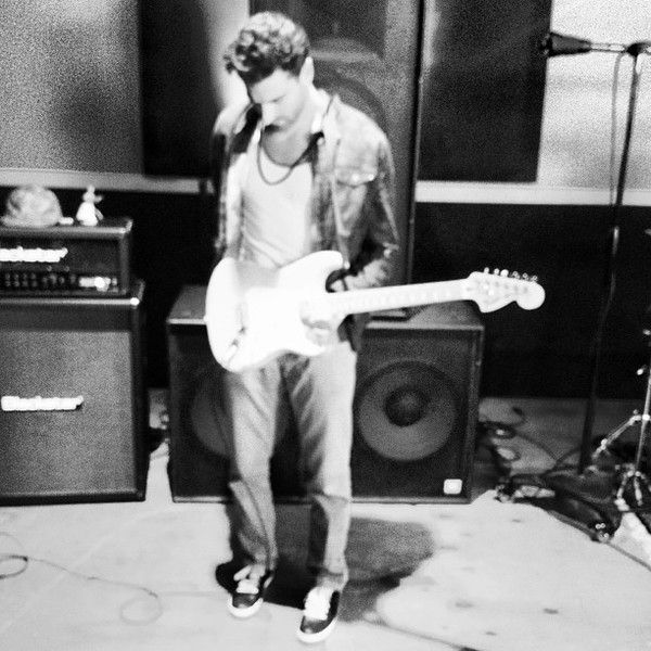Mark Pellizzer using "Blackstar HTV212 2x12" Guitar Cab Speaker Cabinet"