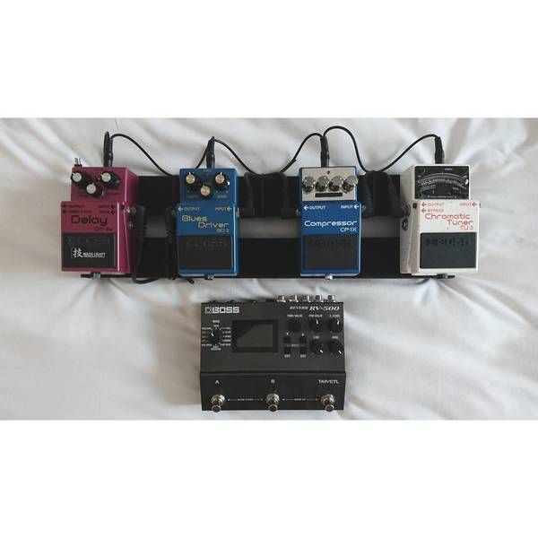 Mary Spender using Boss RV-500 Reverb