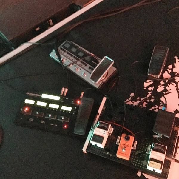 Michael Clifford using MXR M101 Phase 90