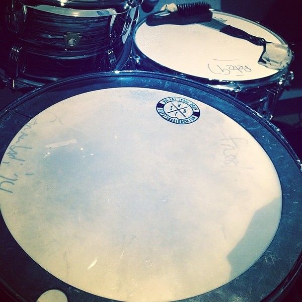Questlove using Big Fat Snare Drum Mute Strip