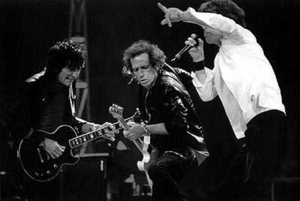 Ronnie Wood using Gibson L5-S