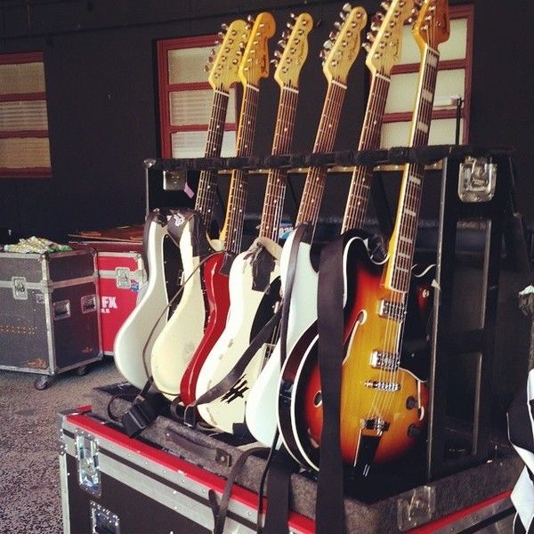 Soren Hansen using Fender Coronado Electric Guitar