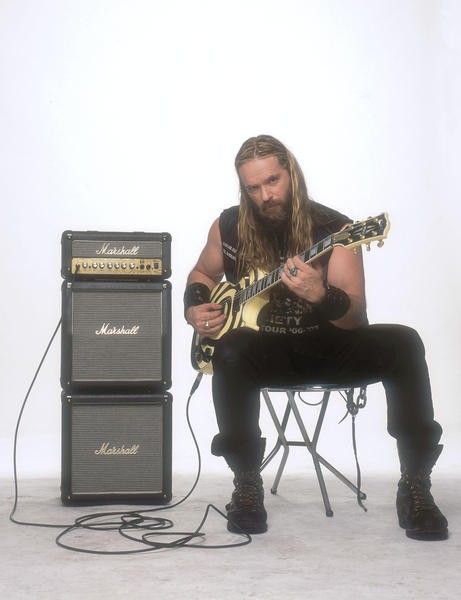 Zakk Wylde using Marshall Zakk Wylde MG15MSZW Microstack