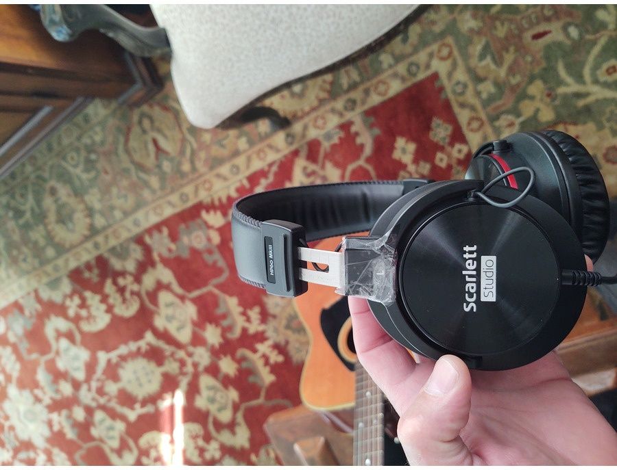 Scarlett focusrite headphones: Compare Prices, Read Reviews & Buy ...